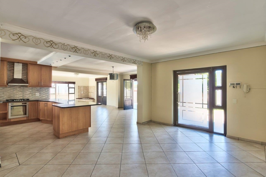 5 Bedroom Property for Sale in Milnerton Ridge Western Cape